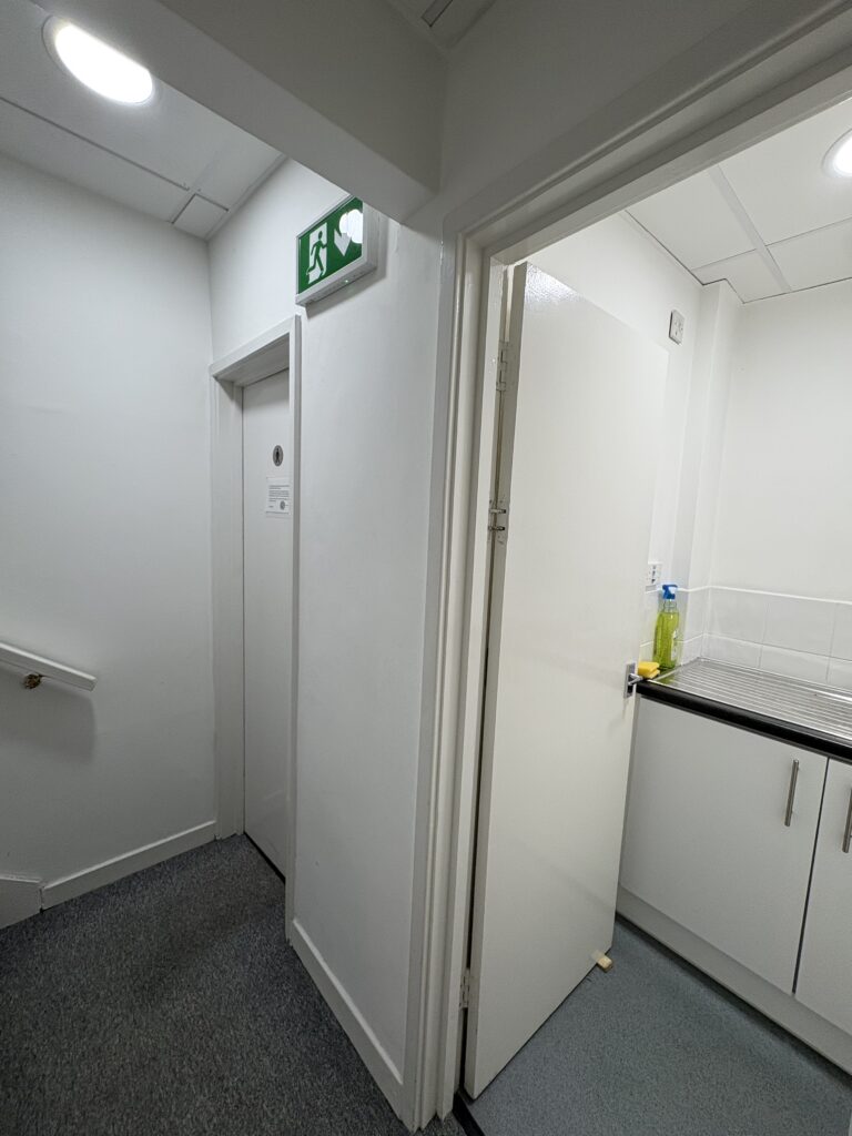 Kingston Hill Therapy Room -Mini Kitchenette